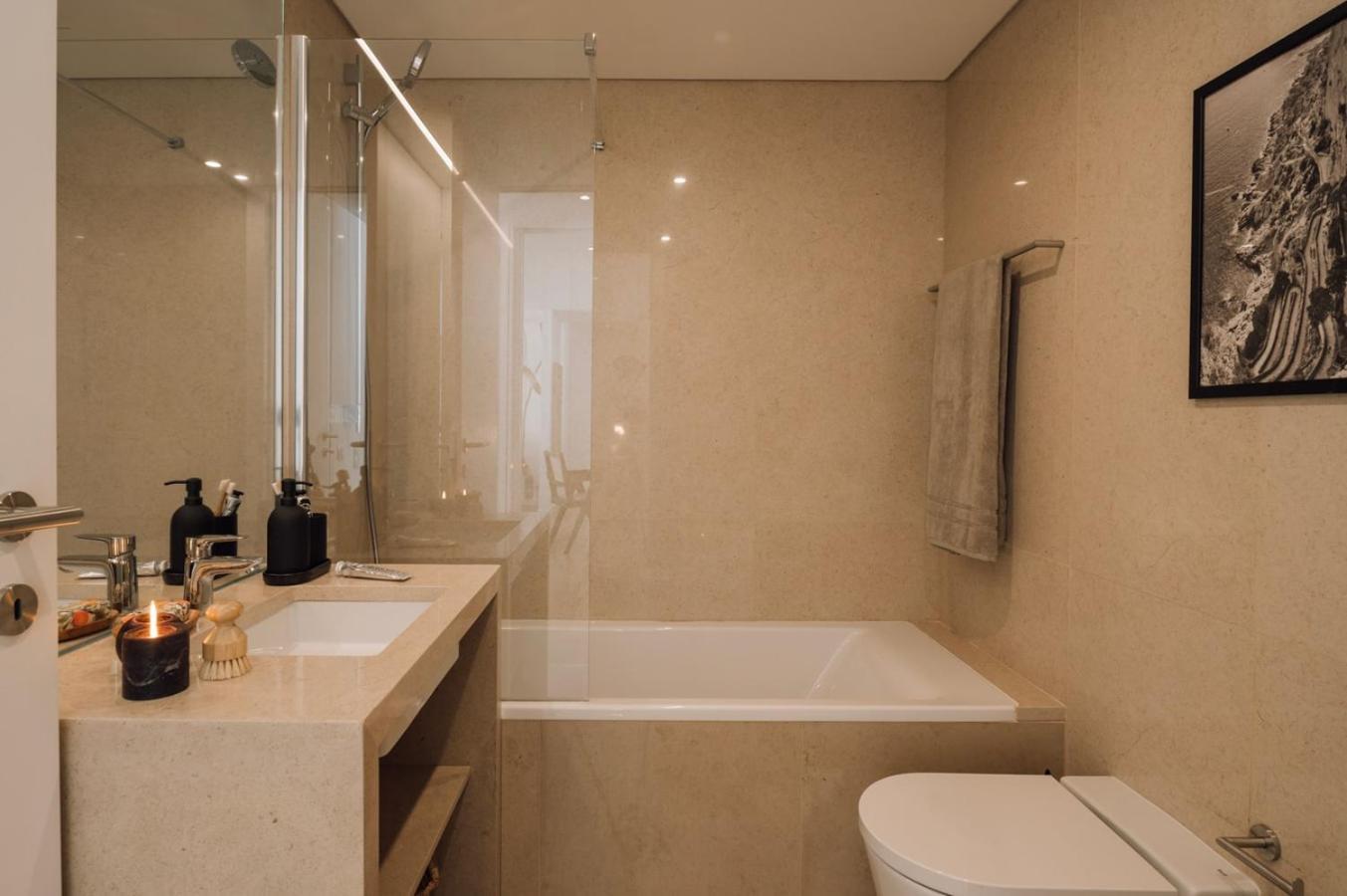 Tarquinia - 1 Bedroom And Parking In Alvalade *